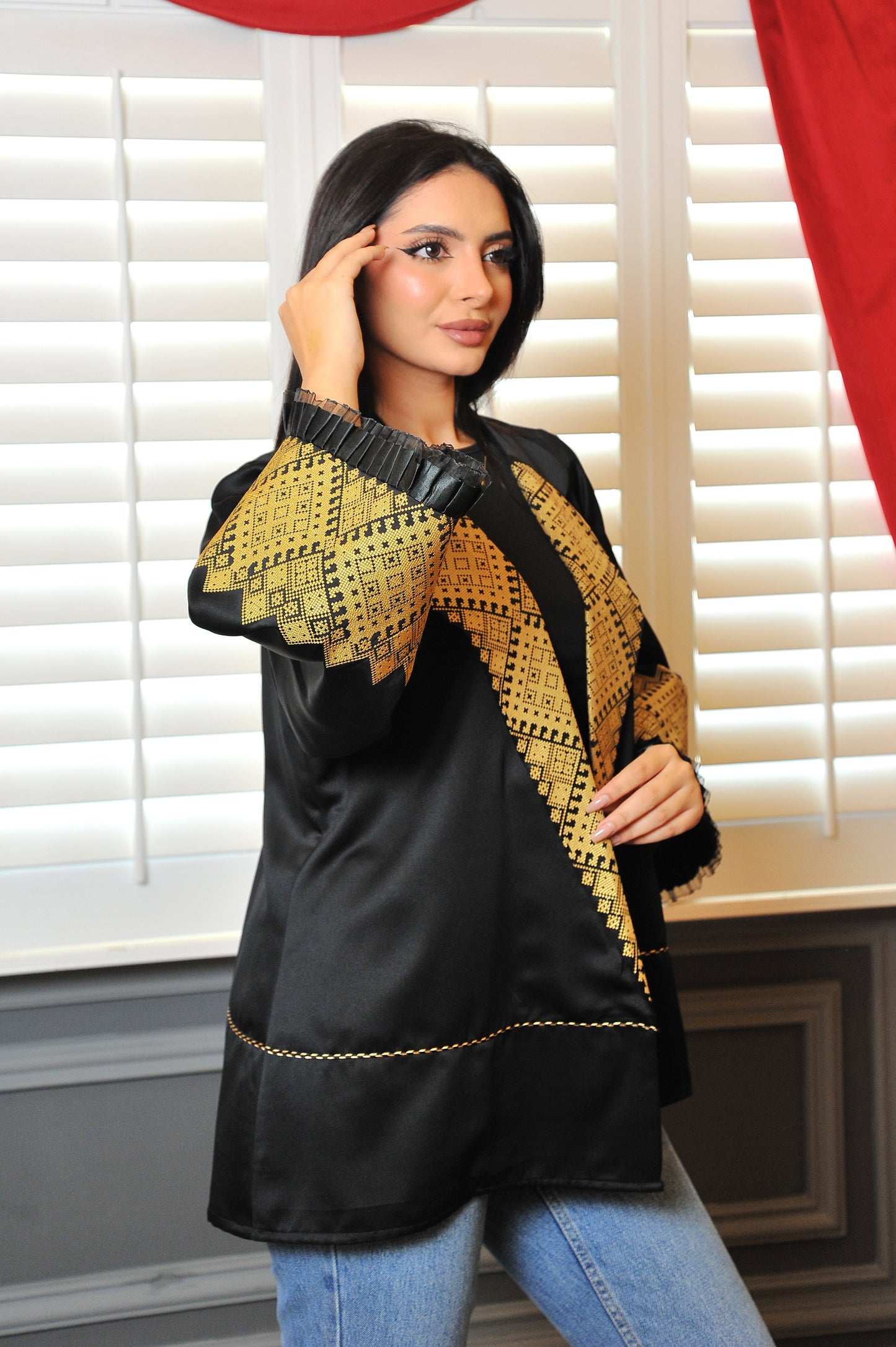 Black Zahra kimono